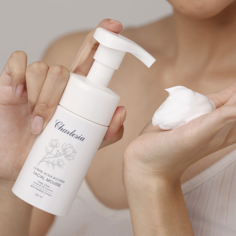 Charlesia Extreme Active Booster Facial Mousse (โฟมล้างหน้า ชาร์ลีเซีย เอ็กซ์ตรีม แอคทีฟ บูสเตอร์ เฟเชียล มูส) - Image 2